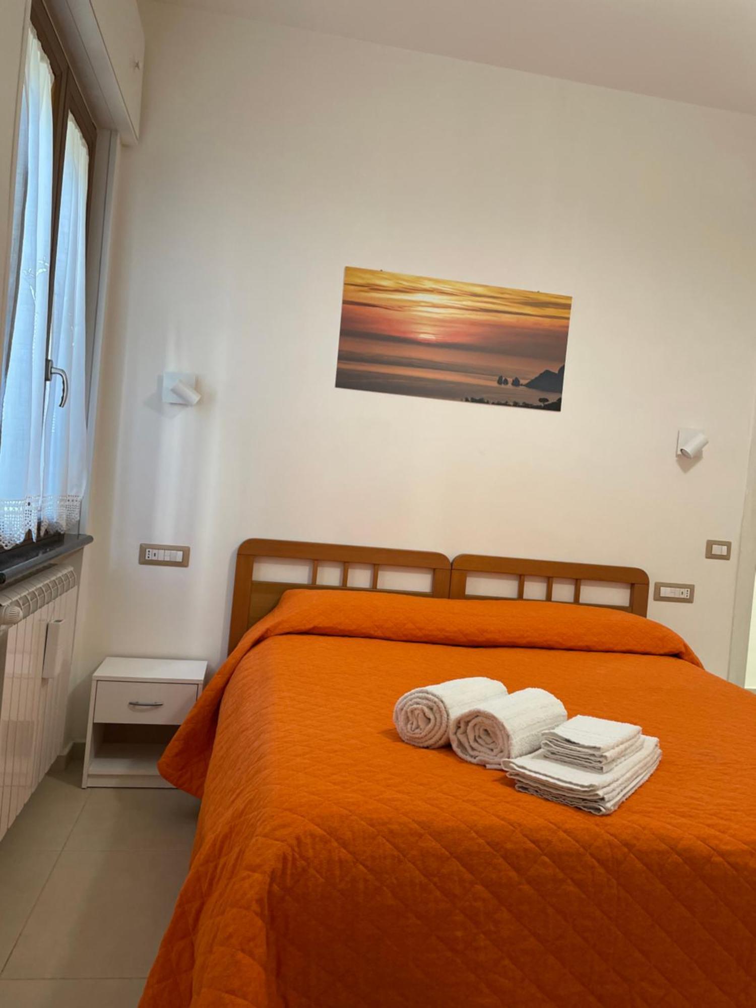 Casa Vacanze Casanova Аджерола Экстерьер фото